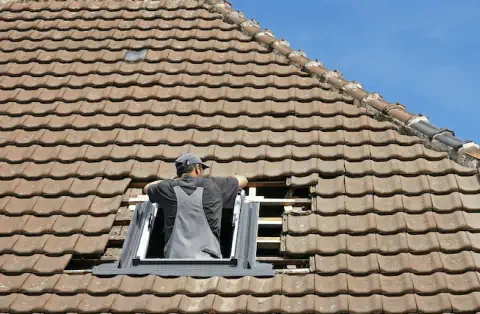 Pose de velux - Nazelles-Négron